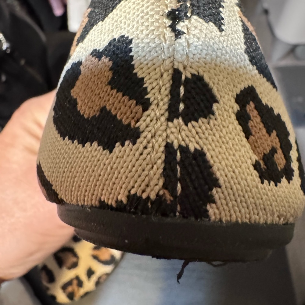 AEROSOLES Leopard-Print Mary Jane Flats in Tan and Black - Picture 4 of 4
